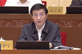 船记：小卡在关键时刻上演了大师级的表演 打出了完美的篮球